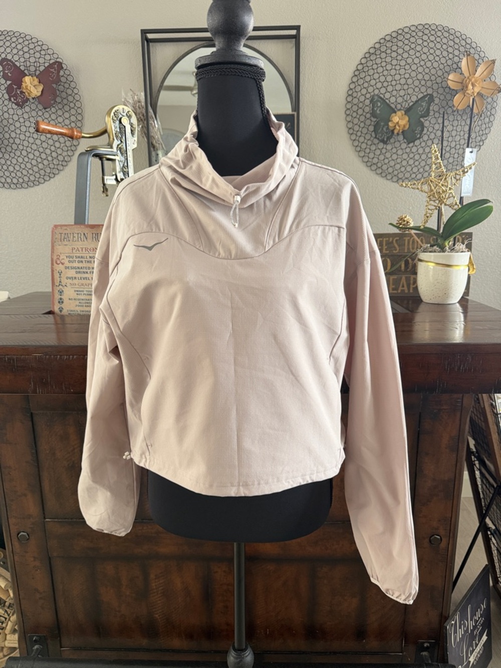 Hoka One Woodland OutdoorLight Pink Pullover